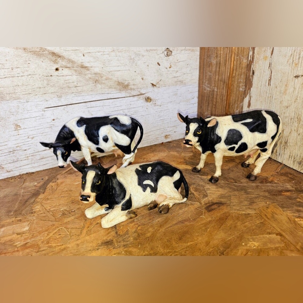 Black and White Cow Figurine Set